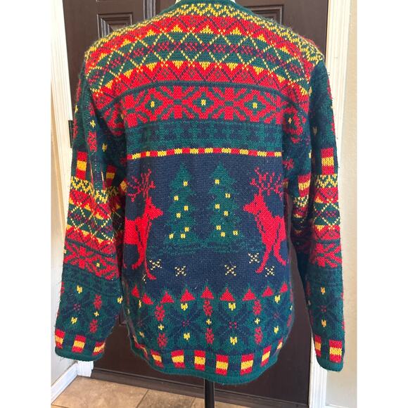 Vintage Christmas Reindeer Cardigan - Picture 3 of 7